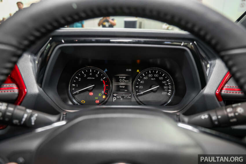 Perodua Traz 2026 dilancar di M’sia — kembar Toyota Yaris Cross, 1.5L NA CVT, varian X/H, dari RM76k 2014141