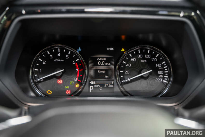 Perodua Traz 2026 dilancar di M’sia — kembar Toyota Yaris Cross, 1.5L NA CVT, varian X/H, dari RM76k 2014142