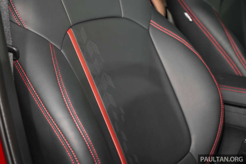 Perodua Traz 2026 dilancar di M’sia — kembar Toyota Yaris Cross, 1.5L NA CVT, varian X/H, dari RM76k 2014205