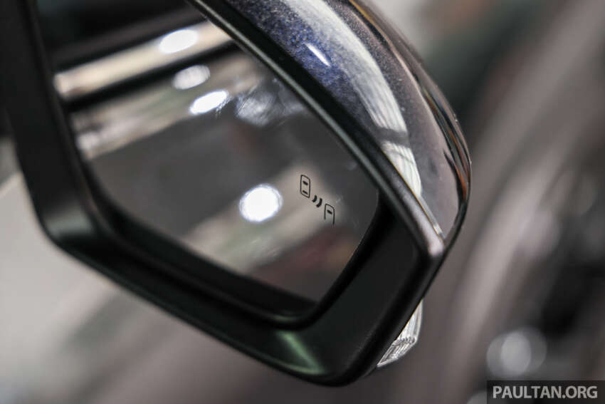 Perodua Traz 2026 dilancar di M’sia — kembar Toyota Yaris Cross, 1.5L NA CVT, varian X/H, dari RM76k 2013955