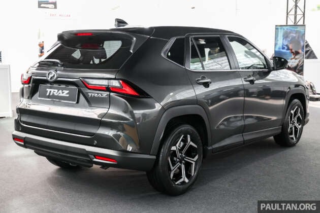 Perodua Traz 2026 dilancar di M’sia — kembar Toyota Yaris Cross, 1.5L NA CVT, varian X/H, dari RM76k