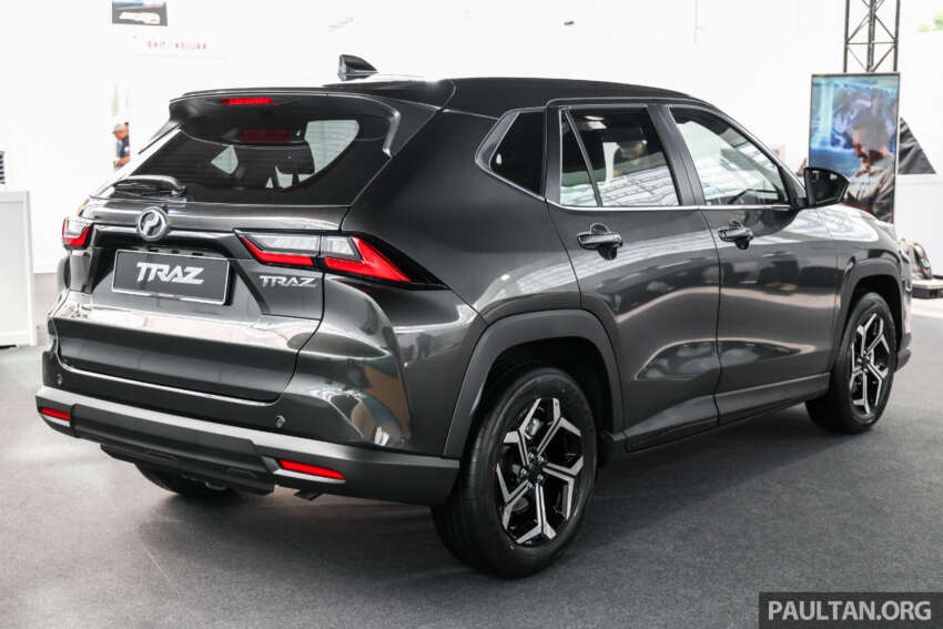 Perodua Traz 2026 dilancar di M’sia — kembar Toyota Yaris Cross, 1.5L NA CVT, varian X/H, dari RM76k 2013941