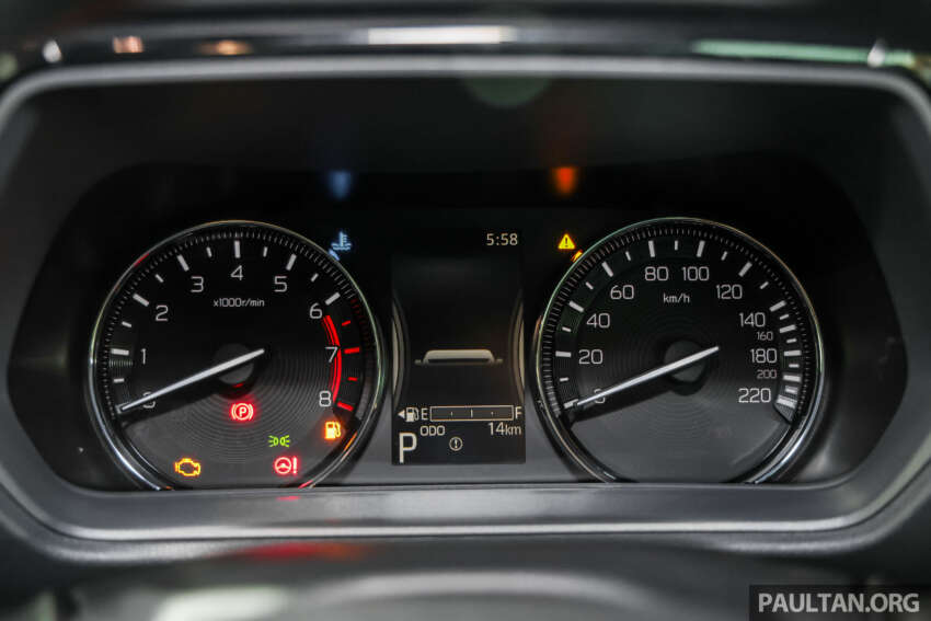 Perodua Traz 2026 dilancar di M’sia — kembar Toyota Yaris Cross, 1.5L NA CVT, varian X/H, dari RM76k 2013992