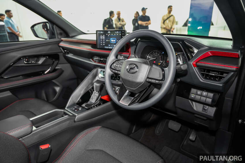Perodua Traz 2026 dilancar di M’sia — kembar Toyota Yaris Cross, 1.5L NA CVT, varian X/H, dari RM76k 2013979