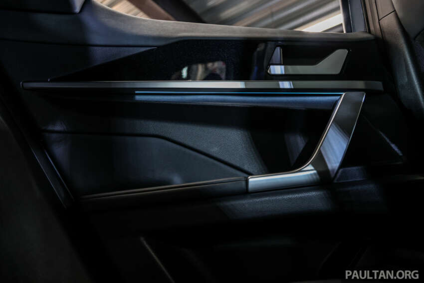 Perodua QV-E dirasmi — EV Malaysia, input Magna Steyr, 0-100 km/j  7.5 saat, jarak 445 km NEDC, RM80k 2006507