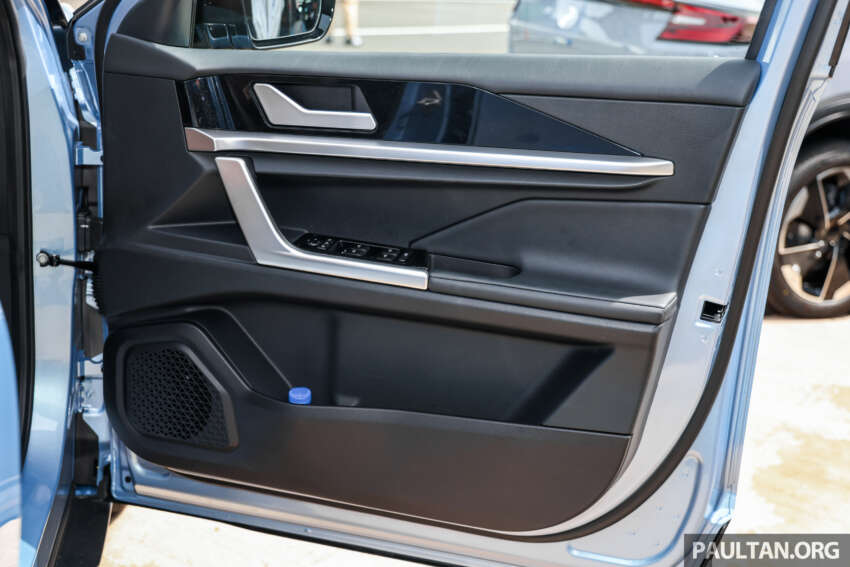 Perodua QV-E dirasmi — EV Malaysia, input Magna Steyr, 0-100 km/j  7.5 saat, jarak 445 km NEDC, RM80k 2006454