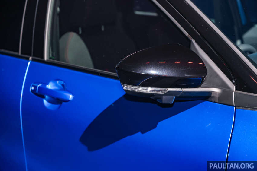 Perodua Traz 2026 dilancar di M’sia — kembar Toyota Yaris Cross, 1.5L NA CVT, varian X/H, dari RM76k 2015738