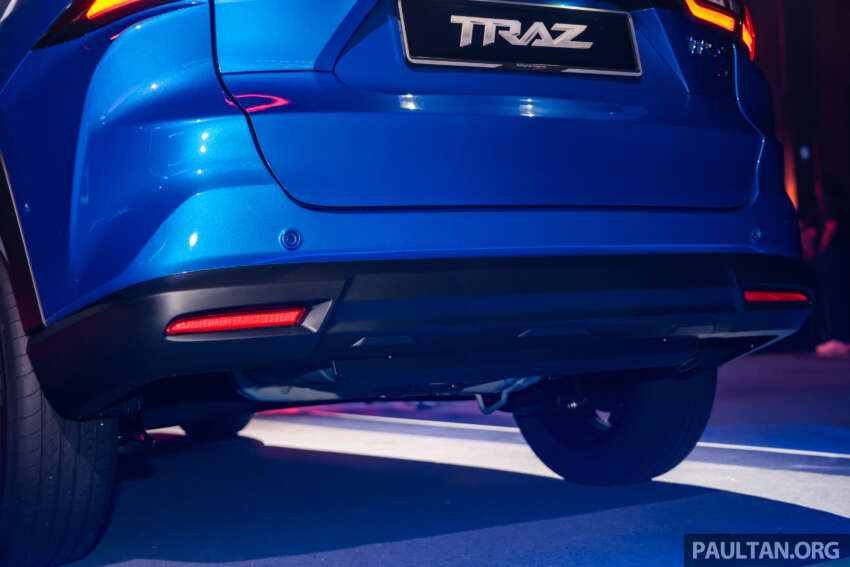 Perodua Traz 2026 dilancar di M’sia — kembar Toyota Yaris Cross, 1.5L NA CVT, varian X/H, dari RM76k 2015749