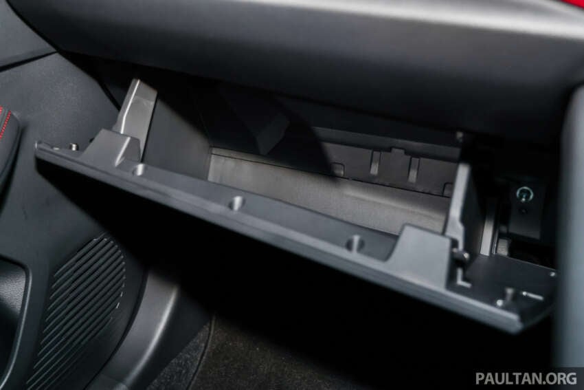 2026 Perodua Traz launched in Malaysia – Toyota Yaris Cross B-SUV twin, 1.5L NA CVT, X/H variants, fr RM76k 2015236