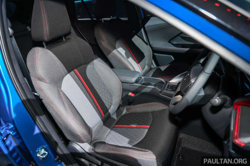 Perodua Traz 2026 dilancar di M’sia — kembar Toyota Yaris Cross, 1.5L NA CVT, varian X/H, dari RM76k 2015785