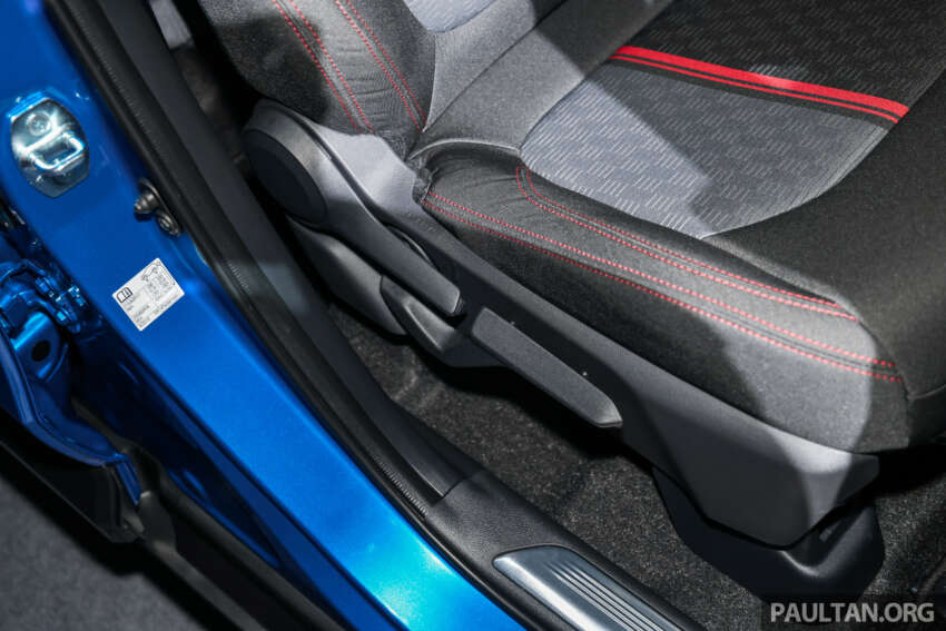 Perodua Traz 2026 dilancar di M’sia — kembar Toyota Yaris Cross, 1.5L NA CVT, varian X/H, dari RM76k 2015786