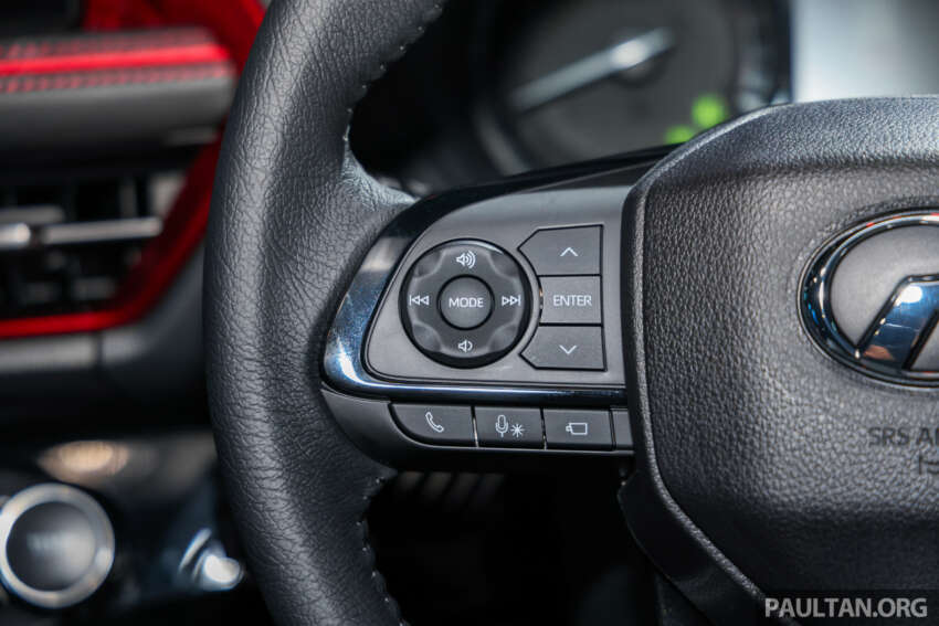 Perodua Traz 2026 dilancar di M’sia — kembar Toyota Yaris Cross, 1.5L NA CVT, varian X/H, dari RM76k 2015757