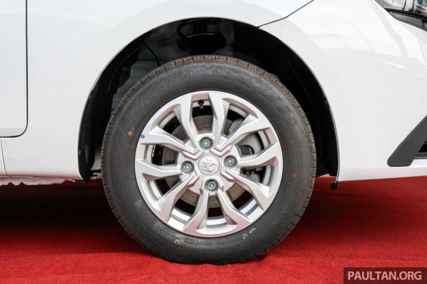 2026 Proton Saga Standard MC3 – full gallery of base variant; only sub-RM40k car in M’sia with 1.5L engine 2007676