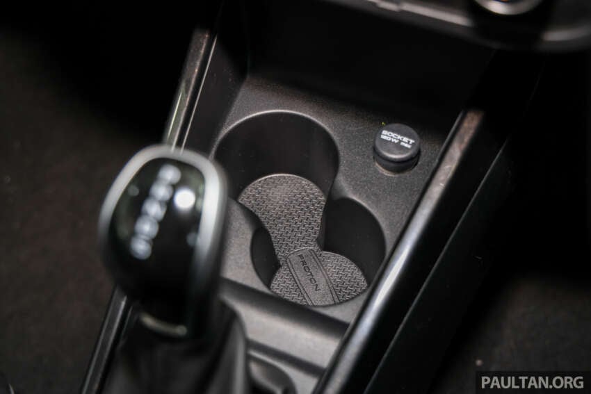 Proton Saga MC3 Standard 2026 – galeri penuh varian paling murah; enjin 1.5L 120 PS/150 Nm, 4AT, RM38k 2007982