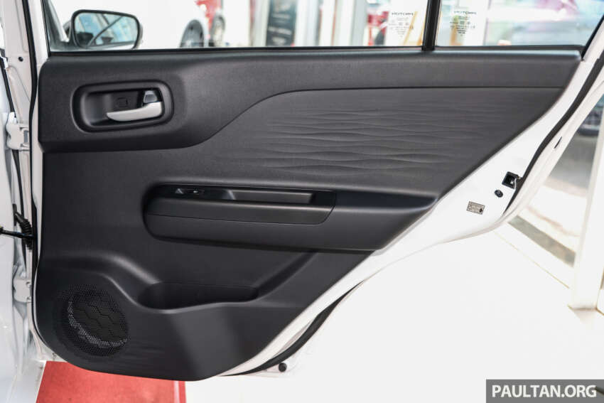 Proton Saga MC3 Standard 2026 – galeri penuh varian paling murah; enjin 1.5L 120 PS/150 Nm, 4AT, RM38k 2008007