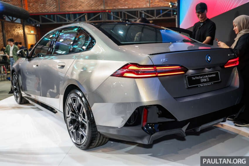 2026 BMW i5 eDrive40 M Sport Pro CKD launched – first CKD BMW EV, RM32k cheaper, from RM368,800 2026532