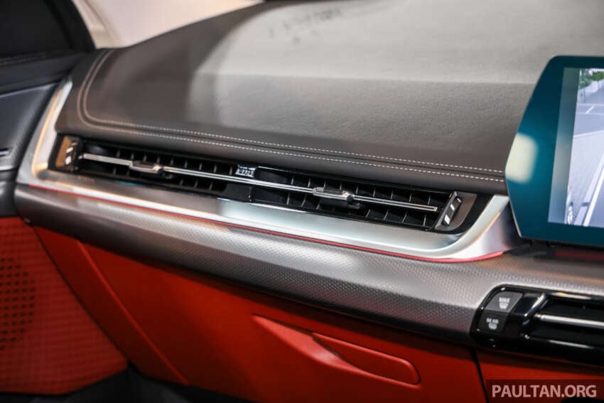 2026 BMW iX1 L launched in Malaysia – CBU China long-wheelbase eDrive20L M Sport, from RM255k est 2026658