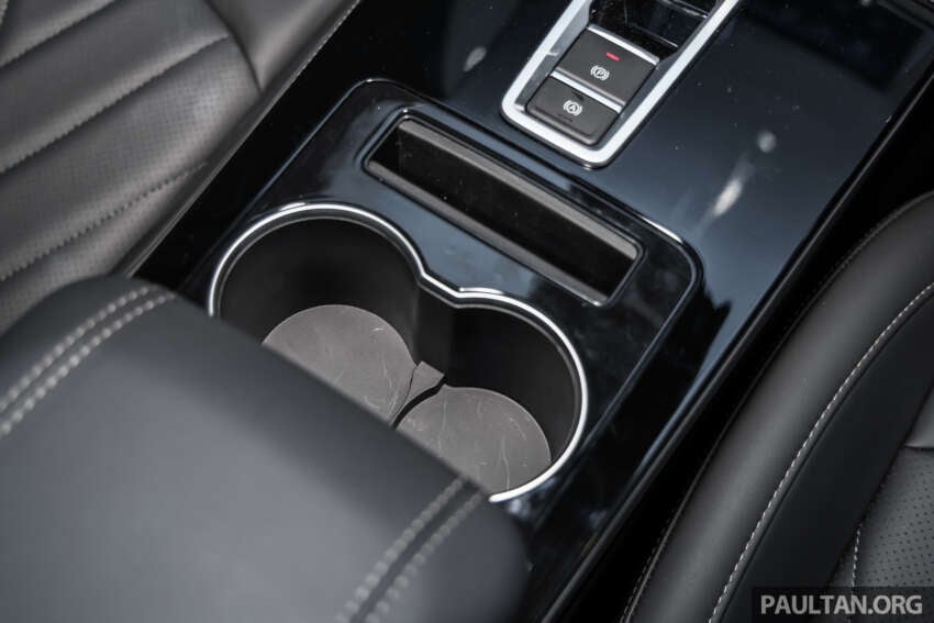 Chery Tiggo 8 1.6T full showroom gallery in Malaysia – non-Pro model is cheapest 7-seat Chery at RM129,800 2031360