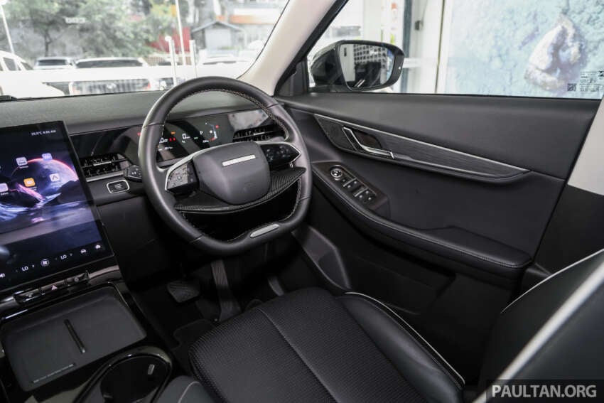 Jaecoo J5 full showroom gallery in Malaysia – 147 PS/210 Nm 1.5T, CVT, ‘pet friendly’, under RM120k est 2021875