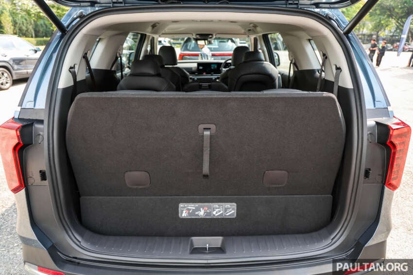 2026 Kia Carnival facelift in Malaysia – still 2.2L diesel, 11 or 7 seats, ADAS on 7-seater, priced from RM189k 2026030