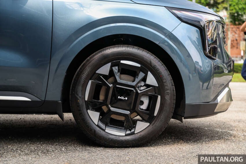 2026 Kia Carnival facelift in Malaysia – still 2.2L diesel, 11 or 7 seats, ADAS on 7-seater, priced from RM189k 2026078