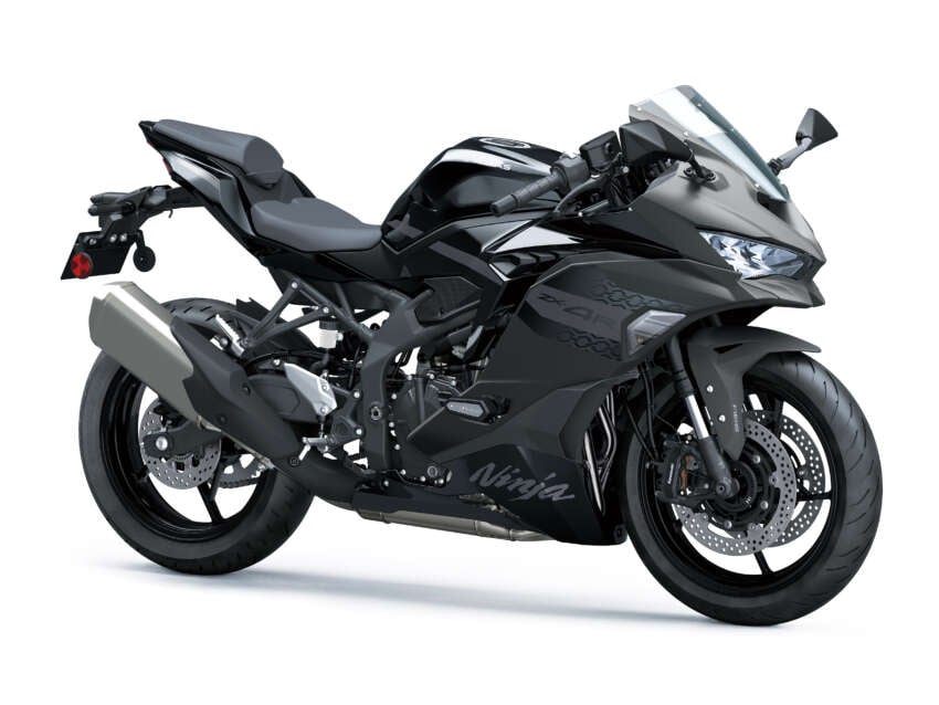 2026 Kawasaki Ninja ZX-4RR and ZX-4R SE make Malaysia debut, priced at RM42,999 and RM40,999 2030936