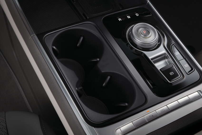 2026 Kia Carnival facelift in Malaysia – still 2.2L diesel, 11 or 7 seats, ADAS on 7-seater, priced from RM189k 2025766