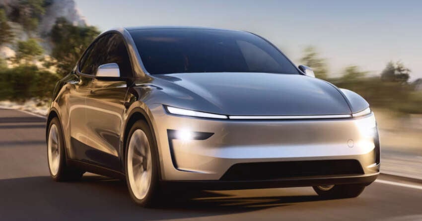 2026 Tesla Model Y updated in Malaysia – two variants, now with 16-inch screen, black headlining; fr RM195k 2026977