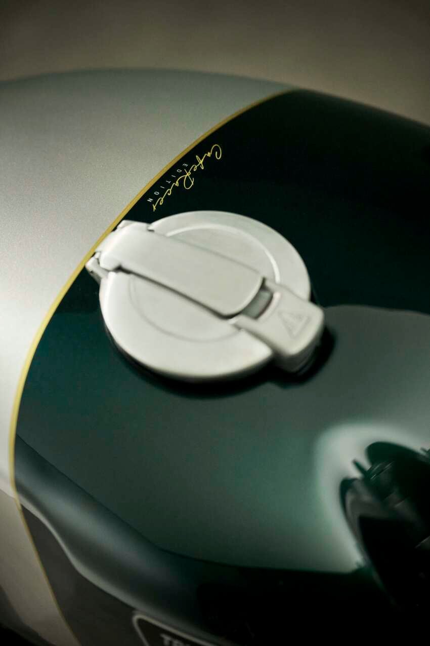 2026 Triumph Speed Twin 1200 Cafe Racer Edition – limited to 800 units worldwide beginning March 2033980