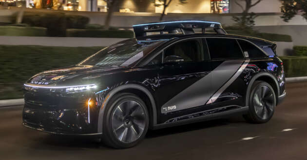Lucid Gravity 6-passenger robotaxi unveiled at CES 2026 –  to enter service in San Francisco, US this year