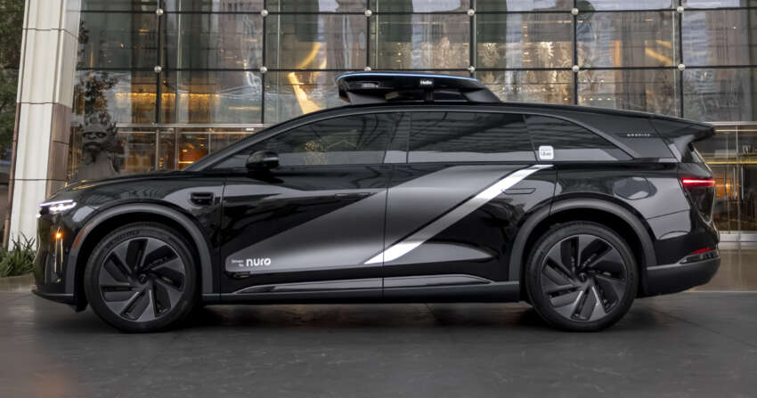 Lucid Gravity 6-passenger robotaxi unveiled at CES 2026 –  to enter service in San Francisco, US this year 2019724