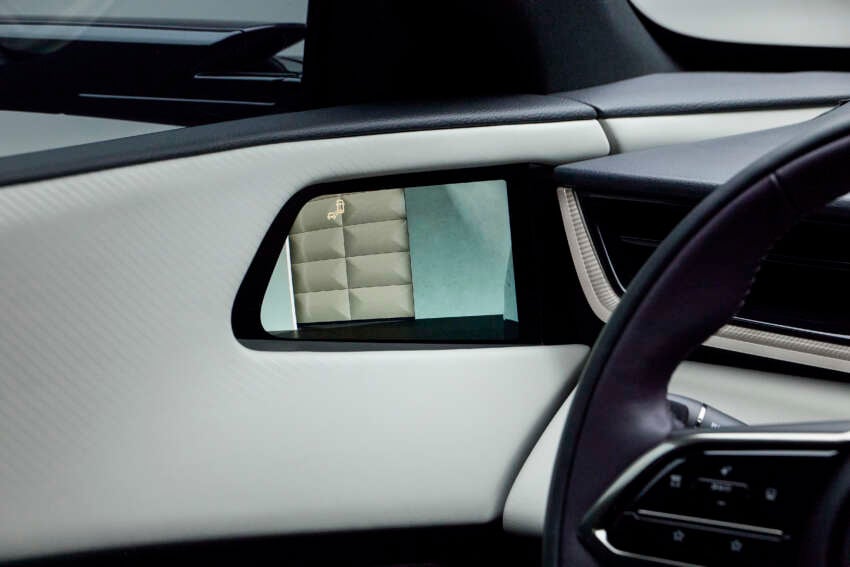 Mazda CX-6e – global EZ-60 is EV-only with 190 PS, 484 km WLTP range, 195 kW DC fast charging 2023337