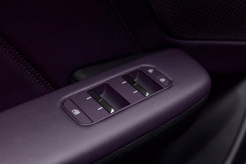 Mazda CX-6e – global EZ-60 is EV-only with 190 PS, 484 km WLTP range, 195 kW DC fast charging 2023343