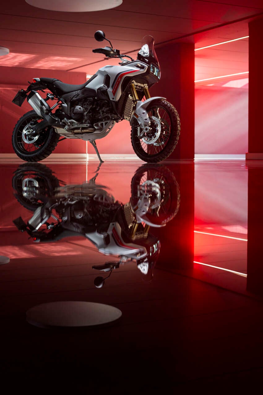 2026 Ducati DesertX updated, new chassis, TFT screen 2044534