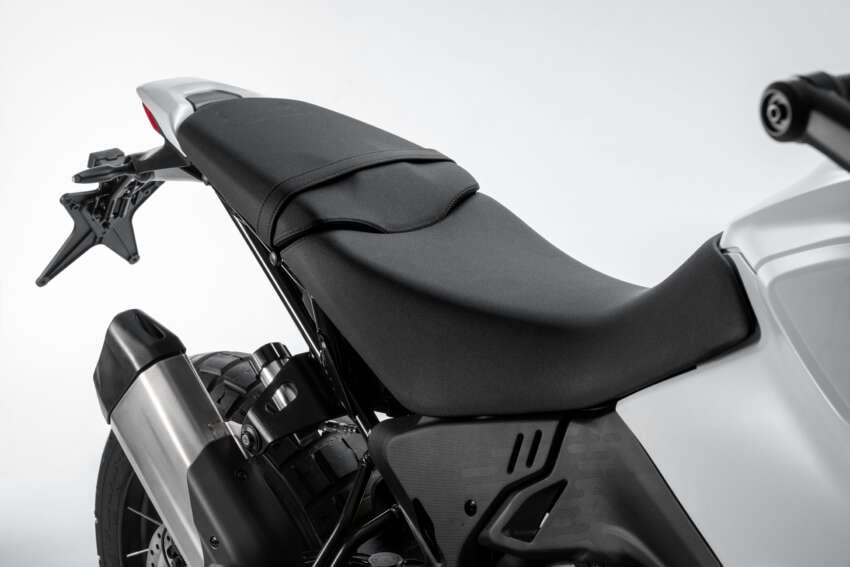 2026 Ducati DesertX updated, new chassis, TFT screen 2044578