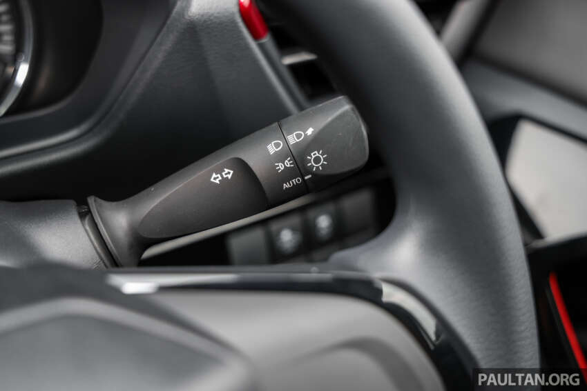 Review Perodua Traz — Apa yang bagus dan tidak? 2043078