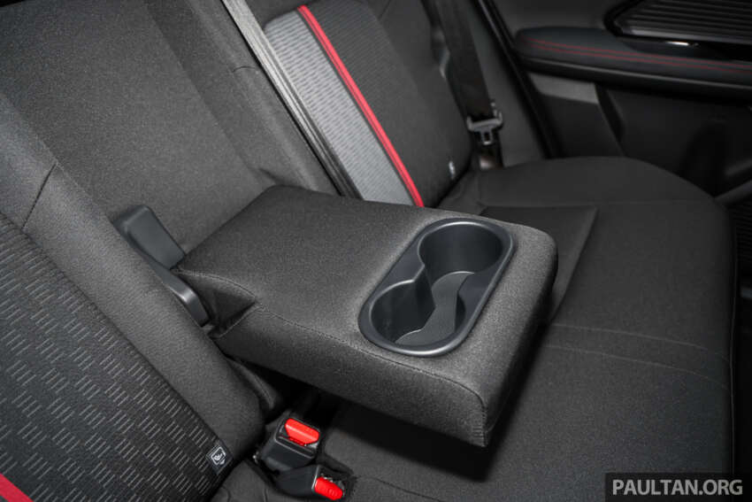 Review Perodua Traz — Apa yang bagus dan tidak? 2043162