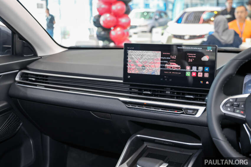 Proton S70 MC1 2026 ditunjuk penuh — tempahan kini dibuka; 1.5 Turbo 4-silinder i-GT, 0-100 km/j 7.5 saat 2038213
