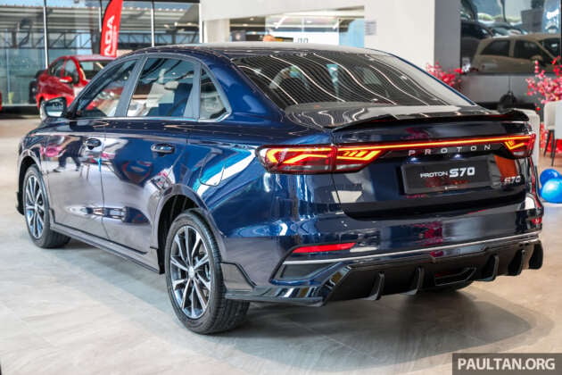 Proton S70 MC1 2026 ditunjuk penuh — tempahan kini dibuka; 1.5 Turbo 4-silinder i-GT, 0-100 km/j 7.5 saat