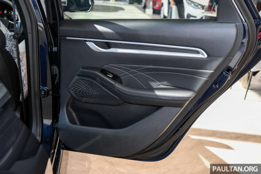Proton S70 MC1 2026 ditunjuk penuh — tempahan kini dibuka; 1.5 Turbo 4-silinder i-GT, 0-100 km/j 7.5 saat 2038427