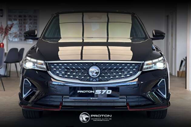 2026 Proton S70 shown – i-GT 4-cyl, new headlights and wheels, bodykit with red lines, Giti tyres