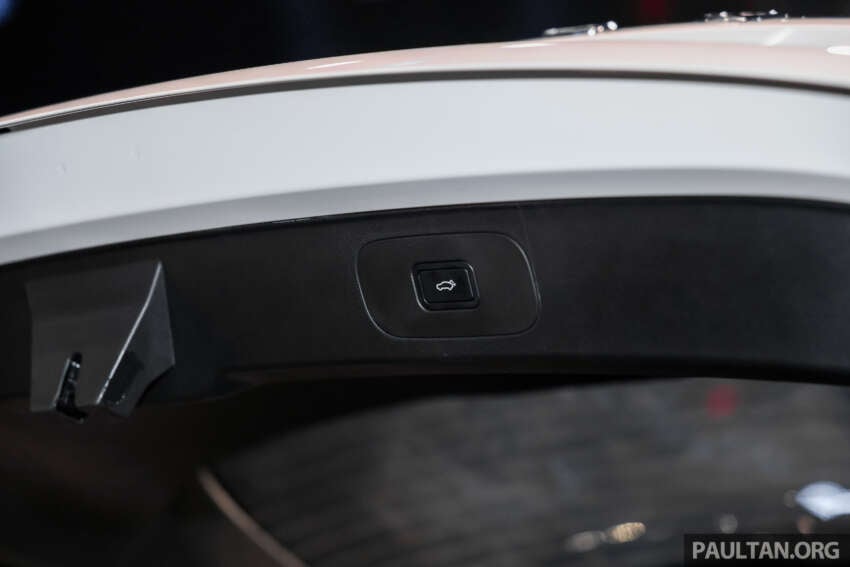 Proton eMas 7 PHEV launched – Malaysia’s cheapest plug-in hybrid, up to 996 km WLTP, RM106k-126k 2036463