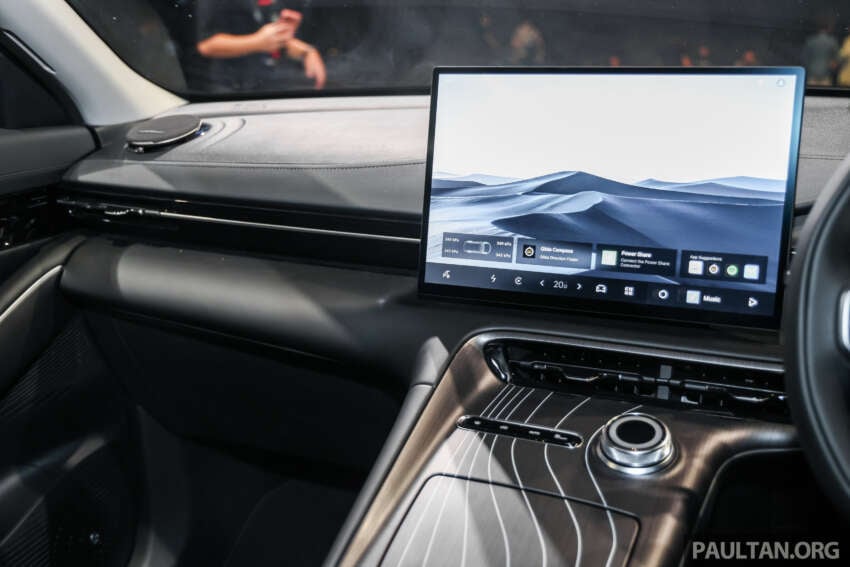 Proton eMas 7 PHEV launched – Malaysia’s cheapest plug-in hybrid, up to 996 km WLTP, RM106k-126k 2036405