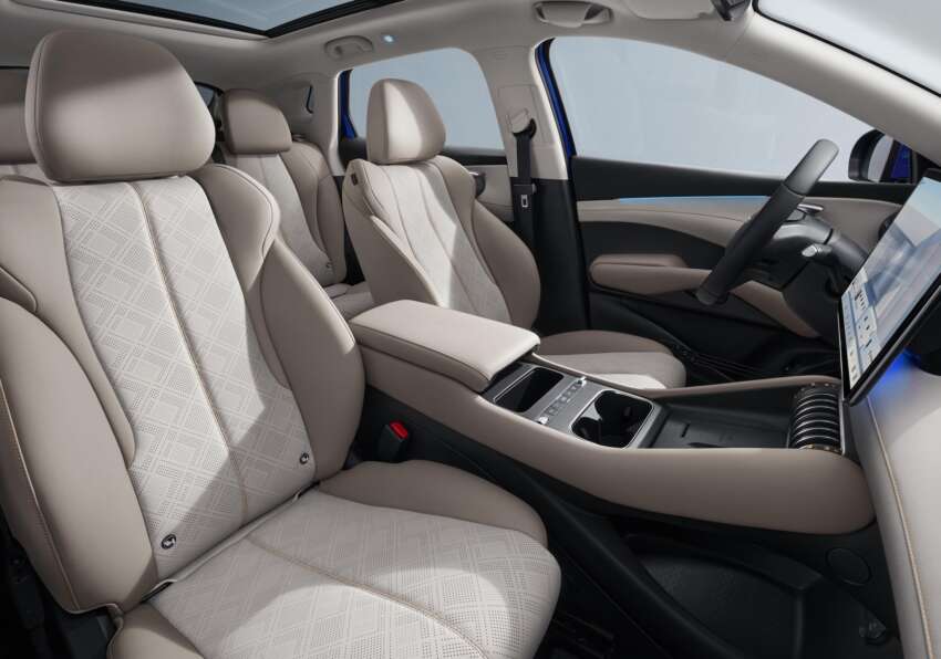 BYD Atto 3 Evo unveiled for Europe – switches to RWD, 800V, 74.8 kWh, up to 510 km WLTP; 449 PS AWD 2039689