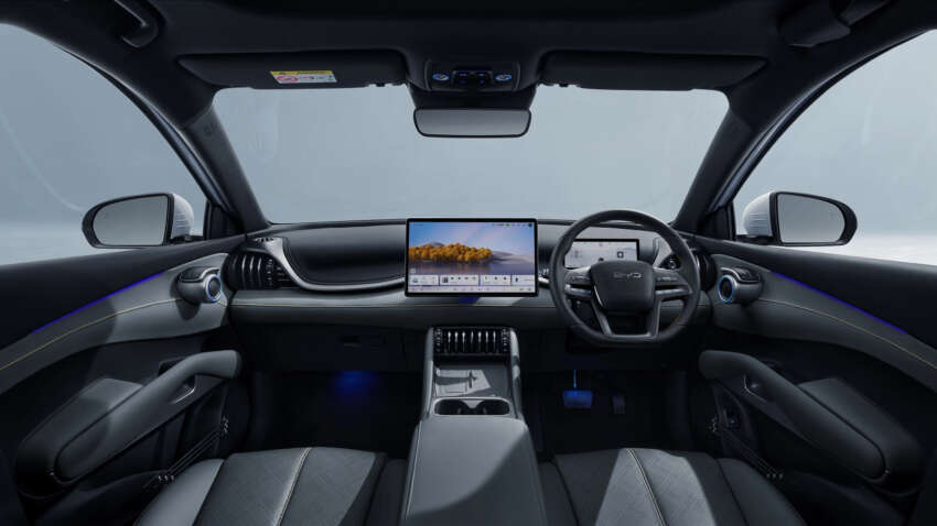 BYD Atto 3 facelift in HK – still FWD, 204 PS, 420 km WLTP range, but with faster 105 kW DC charging 2043960