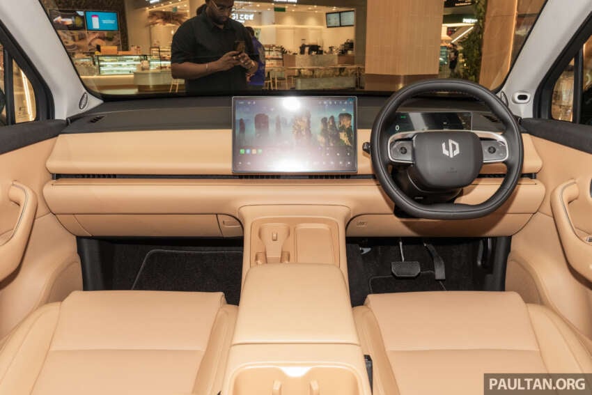 Leapmotor C10 Plus in Malaysia – 299 PS, 510 km WLTP, 180 kW DCFC, new Night Edition, from RM139k 2045069