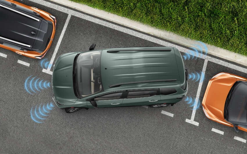 Nissan Gravite debuts in India – rebadged Renault Triber; sub-4m seven-seat MPV; 1.0L NA; from RM24k 2042974