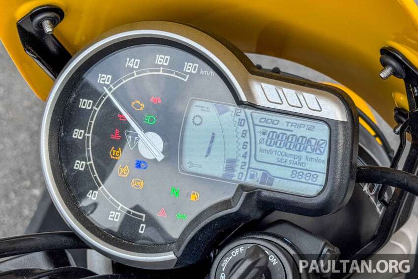 GALERI: Triumph Scrambler 400 XC – RM34,200 2041402