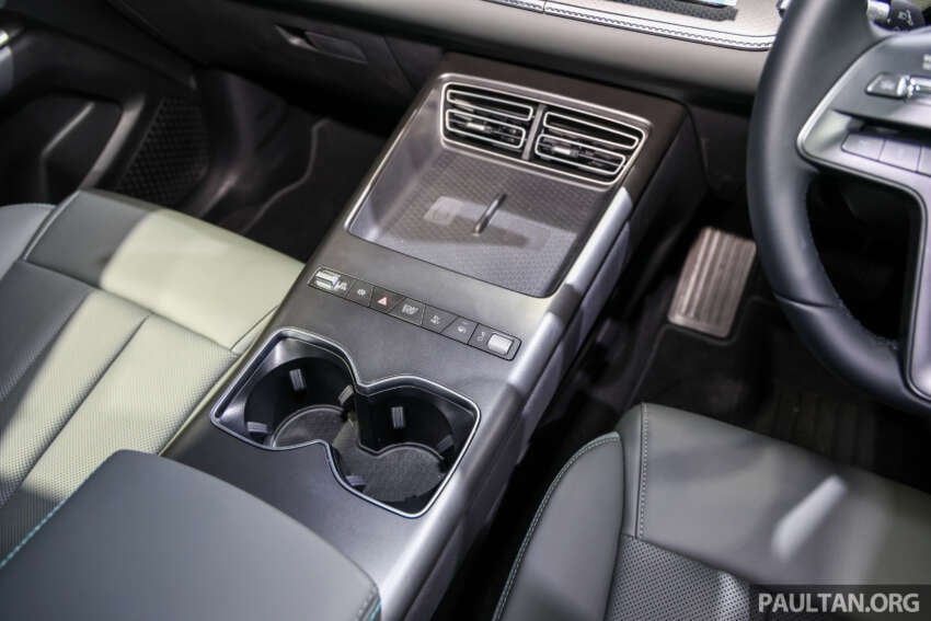 2026 BYD Sealion 5 DM-i – 1.5L petrol PHEV, 18.3 kWh battery, 95 km WLTP EV range; from RM93k in Thailand 2057469