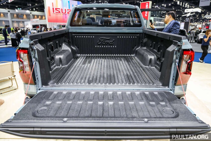 Ford Ranger Super Duty in Bangkok – toughened work truck, 209 PS/600 Nm 3.0L TD V6; RM196k in Thailand 2058000